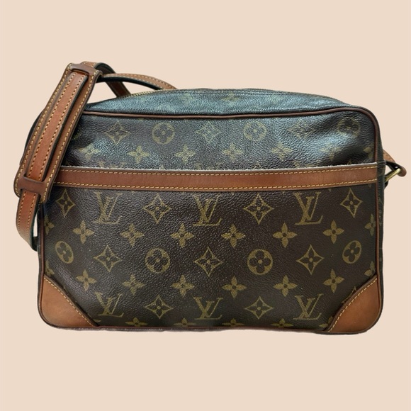 LOUIS VUITTON TROCADERO 27 - Picture 1 of 15